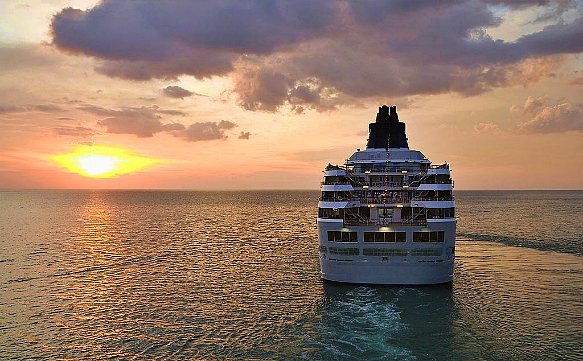 World`s Top 5 Cruise Ships