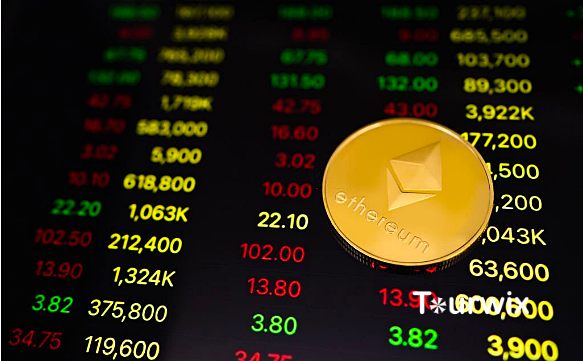 Криптовалюта: Биткойн (BTC) борется на отметке ​​​​38 000 долларов