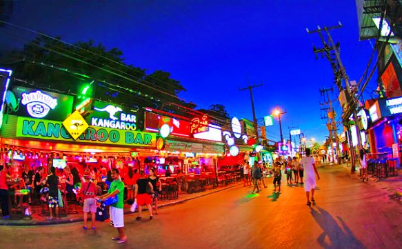 Tayland Phuket, Patong Plajı ve Bangla Yolu